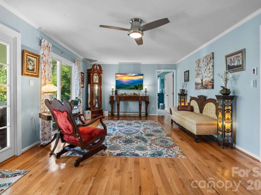 9081 Pittmans Gap Road, Newland, NC 28657.  MLS# CAR4402274, YatesRealty ID 36321. 