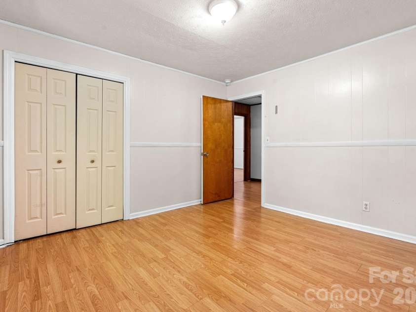 121 Horseshoe Drive, Boone, NC 28607.  MLS# CAR4402623, YatesRealty ID 36322. Bedroom 3