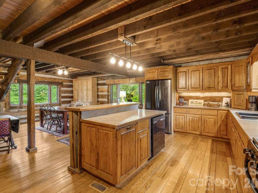 1390 Baltimore Branch Road, Hot Springs, NC 28743.  MLS# CAR4402739, YatesRealty ID 36324. 