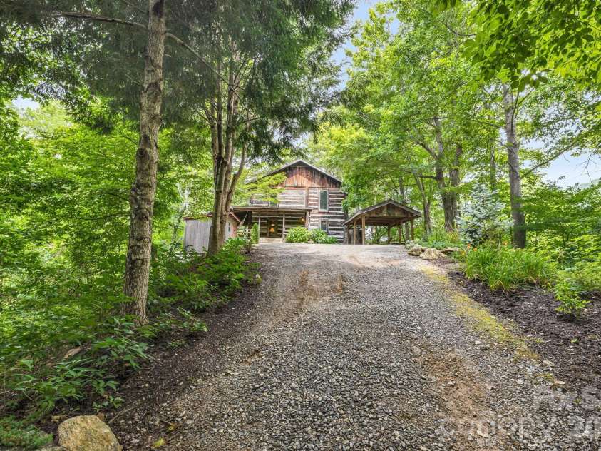 1390 Baltimore Branch Road, Hot Springs, NC 28743.  MLS# CAR4402739, YatesRealty ID 36324. 