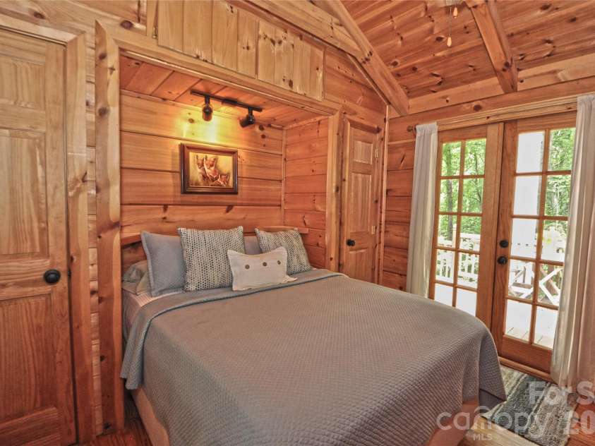 1390 Baltimore Branch Road, Hot Springs, NC 28743.  MLS# CAR4402739, YatesRealty ID 36324. 