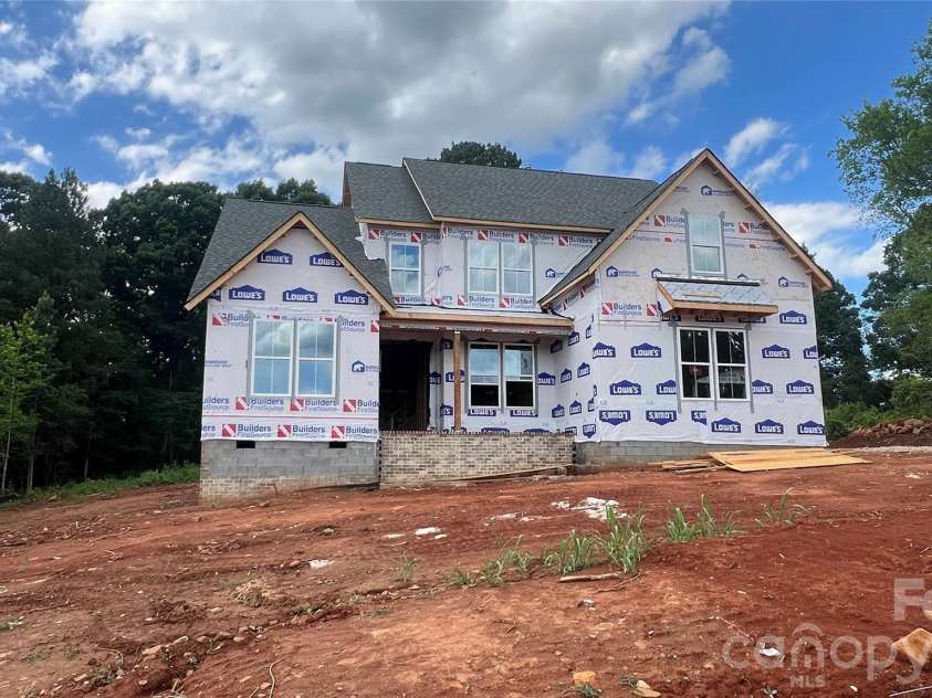 518 Edmunds Lane, Clover, SC 28710.  MLS# CAR4403136, YatesRealty ID 36325. 