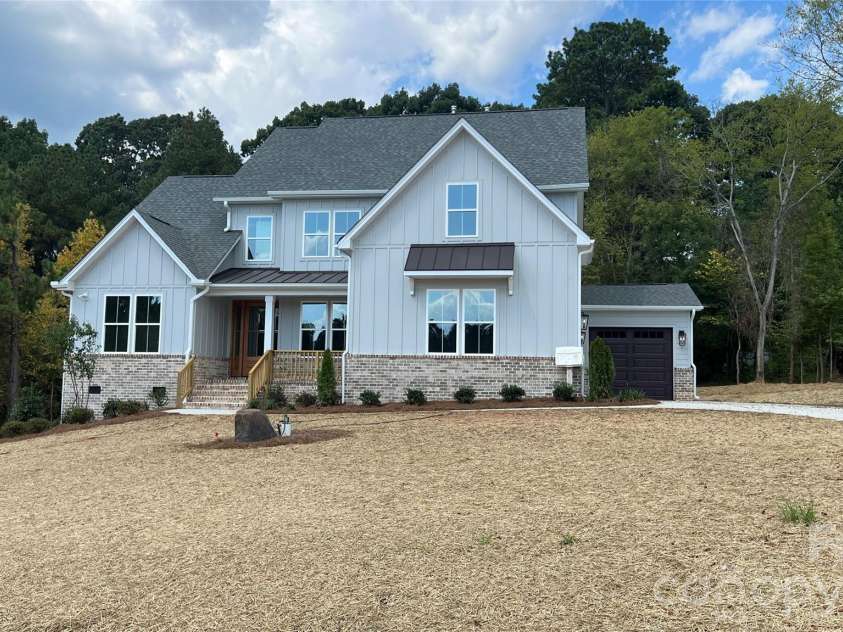 518 Edmunds Lane, Clover, SC 28710.  MLS# CAR4403136, YatesRealty ID 36325. 