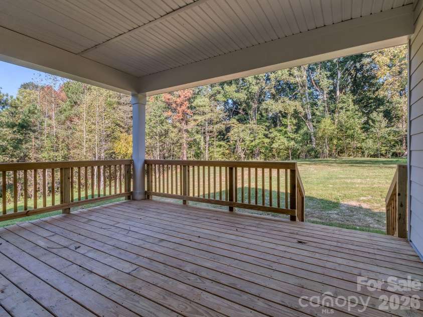 518 Edmunds Lane, Clover, SC 28710.  MLS# CAR4403136, YatesRealty ID 36325. 