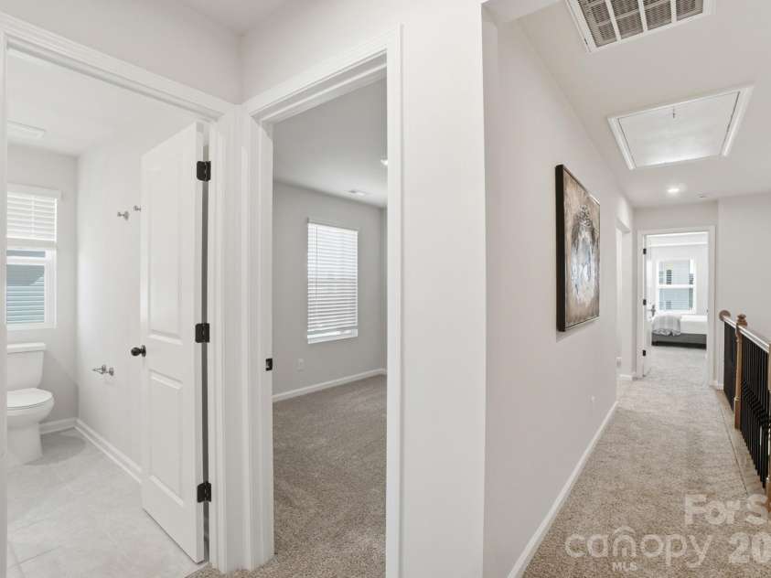 5216 Wyes Oak Lane, Charlotte, NC 28269.  MLS# CAR4403182, YatesRealty ID 36328. Representative Photos