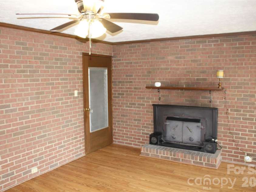 316 Drexel Road, Morganton, NC 28655.  MLS# CAR4341632, YatesRealty ID 3633. 