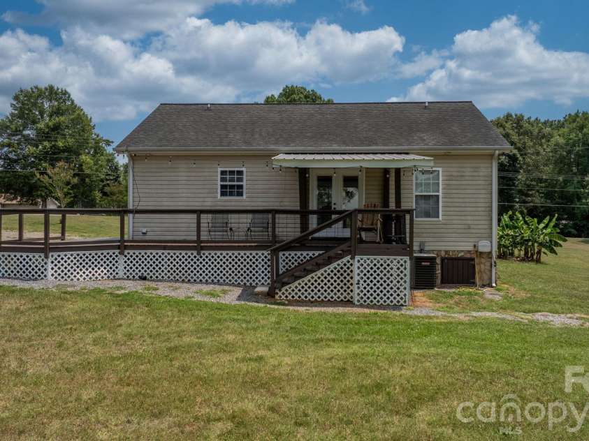 649 Springs East Road, Lincolnton, NC 28092.  MLS# CAR4398863, YatesRealty ID 36330. 