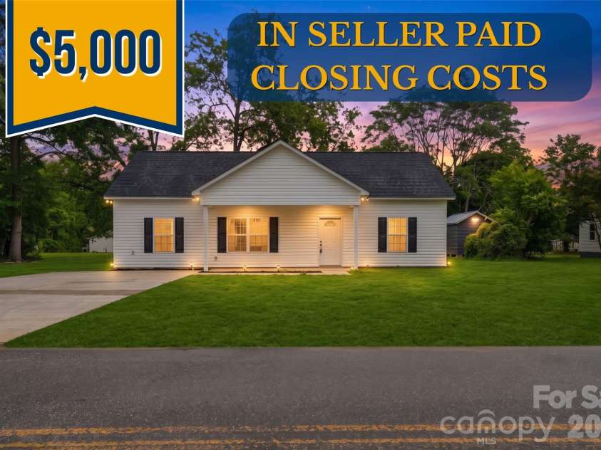 354 Hart Street, Heath Springs, SC 29058.  MLS# CAR4392578, YatesRealty ID 36331. 