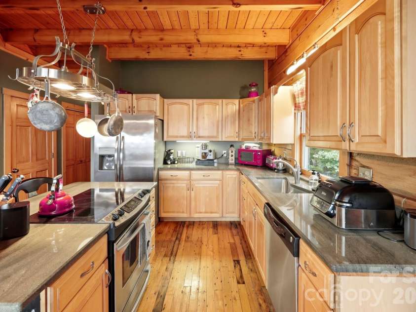 1411 Wolf Pen Road, Old Fort, NC 28762.  MLS# CAR4401767, YatesRealty ID 36333. 