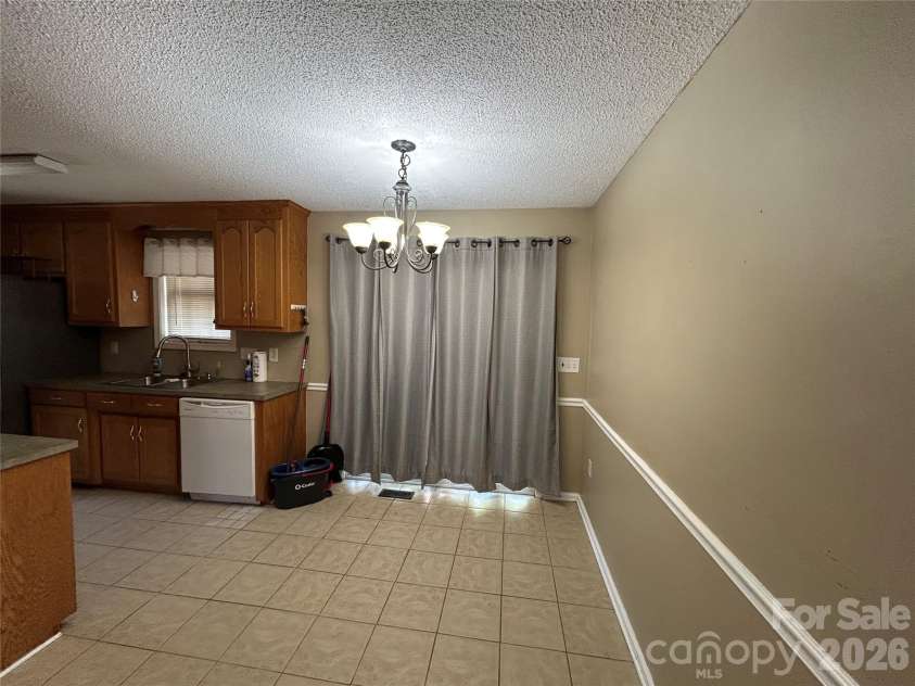 143 Allendale Street, Lincolnton, NC 28092.  MLS# CAR4393779, YatesRealty ID 36335. 