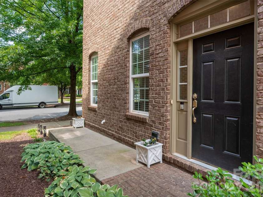 11201 Cedar Walk Lane, Charlotte, NC 28277.  MLS# CAR4399690, YatesRealty ID 36337. 