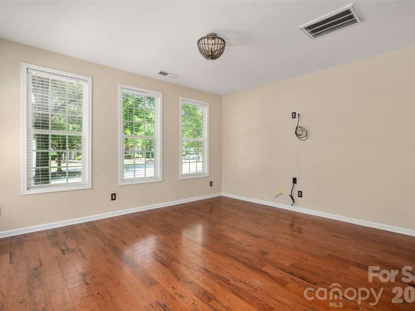 11201 Cedar Walk Lane, Charlotte, NC 28277.  MLS# CAR4399690, YatesRealty ID 36337. 