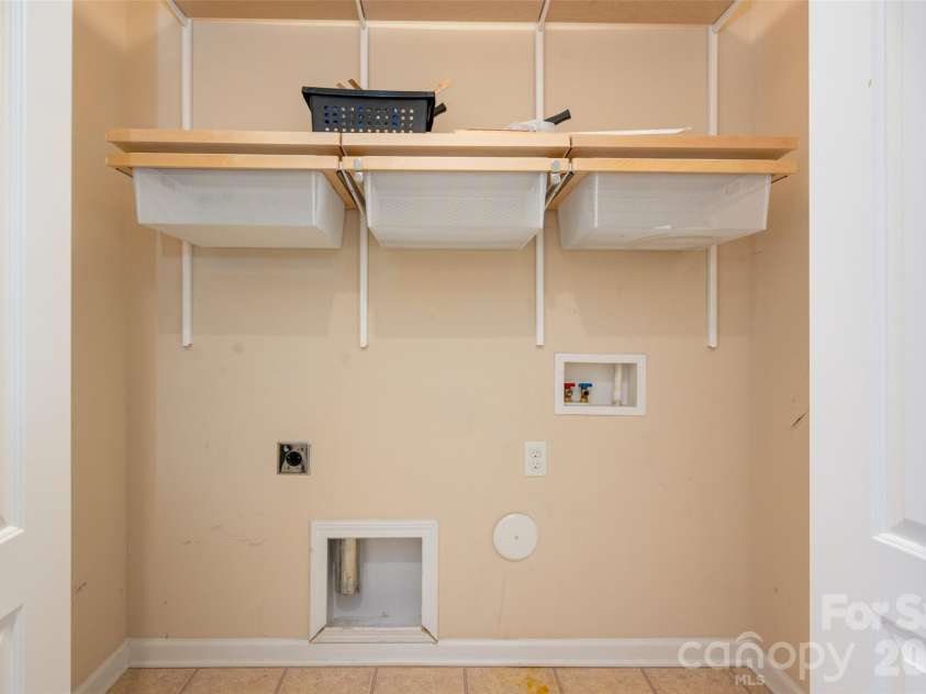 11201 Cedar Walk Lane, Charlotte, NC 28277.  MLS# CAR4399690, YatesRealty ID 36337. 