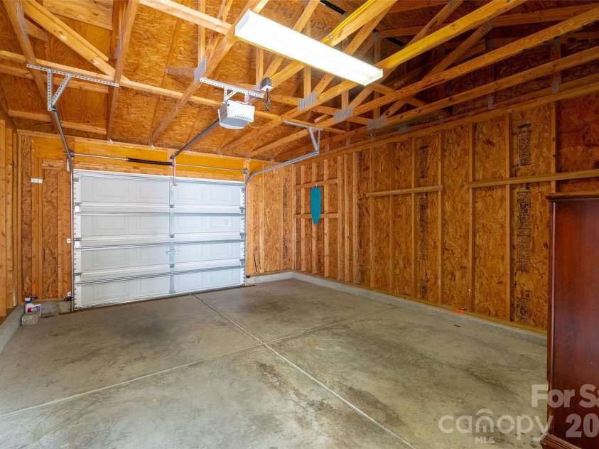 11201 Cedar Walk Lane, Charlotte, NC 28277.  MLS# CAR4399690, YatesRealty ID 36337. 