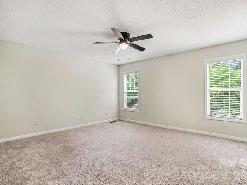 2466 Wilderness Lane, Lenoir, NC 28645.  MLS# CAR4396381, YatesRealty ID 36338. 