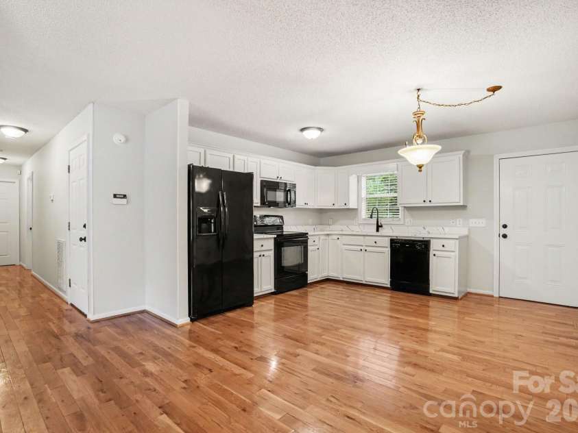 2466 Wilderness Lane, Lenoir, NC 28645.  MLS# CAR4396381, YatesRealty ID 36338. Staged Photo