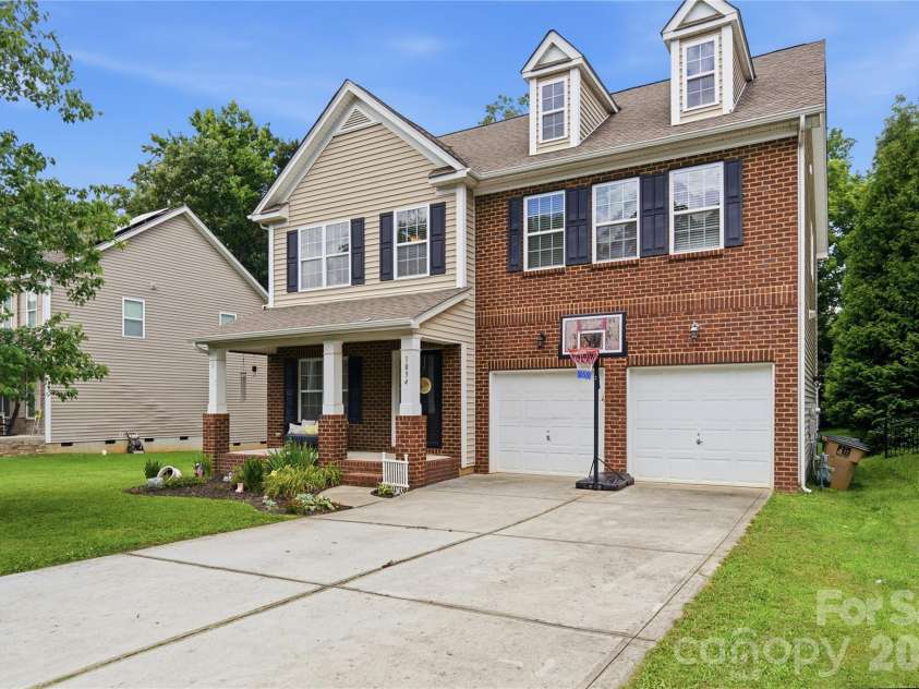 1034 Canopy Drive, Indian Trail, NC 28079.  MLS# CAR4399954, YatesRealty ID 36339. 