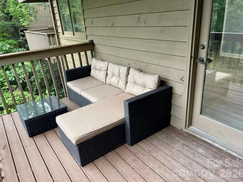 155 Quail Cove Boulevard, Lake Lure, NC 28746.  MLS# CAR4354303, YatesRealty ID 3634. 