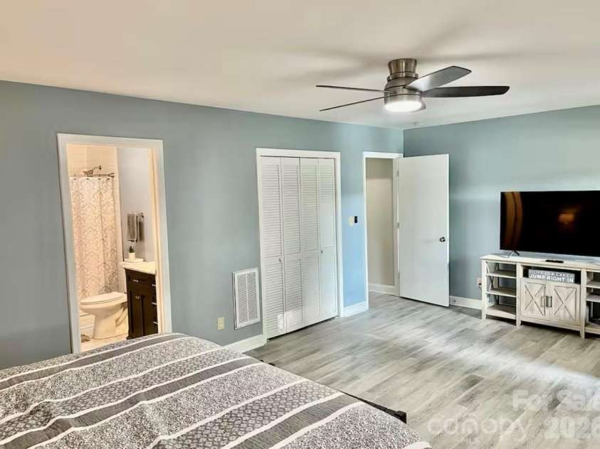 155 Quail Cove Boulevard, Lake Lure, NC 28746.  MLS# CAR4354303, YatesRealty ID 3634. 
