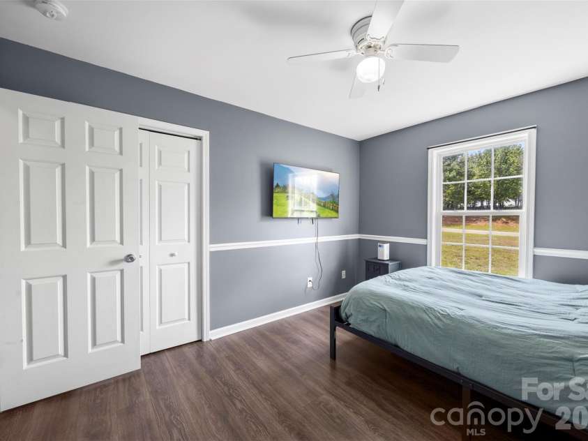 118 Alexandra Drive, Shelby, NC 28150.  MLS# CAR4399841, YatesRealty ID 36340. Bedroom 1