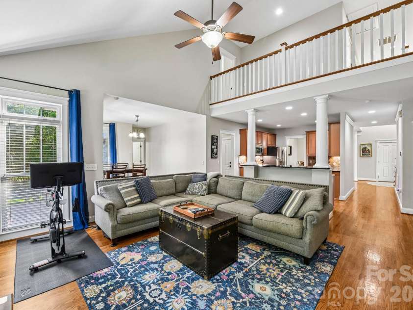 3106 Thayer Drive, Waxhaw, NC 28173.  MLS# CAR4393363, YatesRealty ID 36343. 
