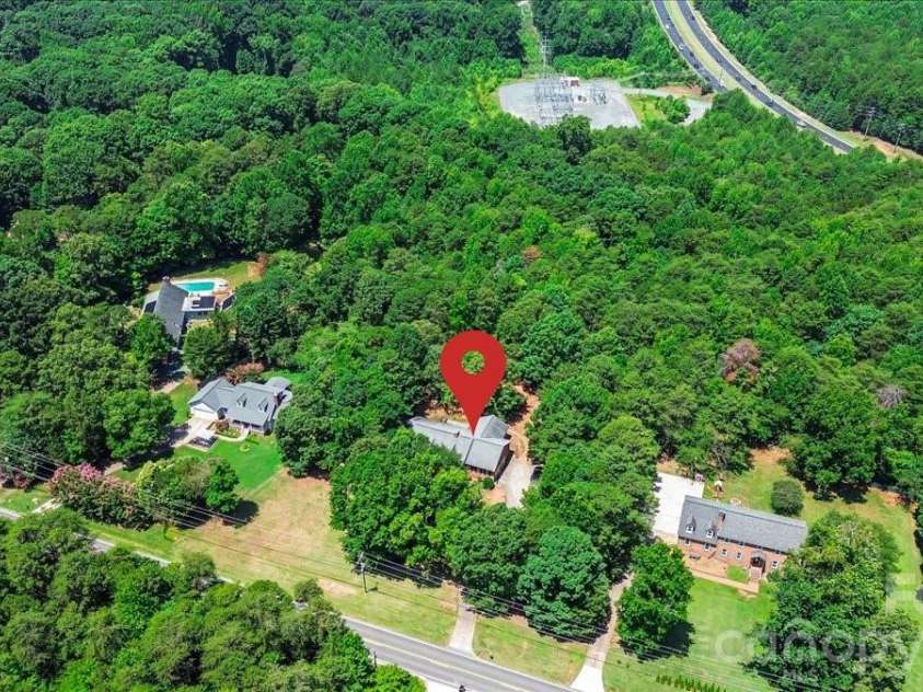 14410 Youngblood Road, Charlotte, NC 28278.  MLS# CAR4402143, YatesRealty ID 36344. 