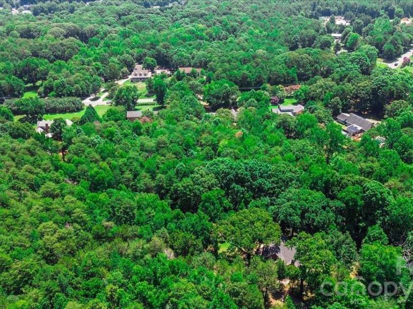 14410 Youngblood Road, Charlotte, NC 28278.  MLS# CAR4402143, YatesRealty ID 36344. 