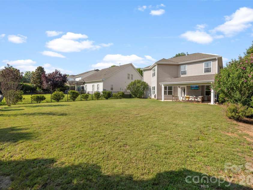 1620 Ridge Haven Road, Waxhaw, NC 28173.  MLS# CAR4400731, YatesRealty ID 36347. 