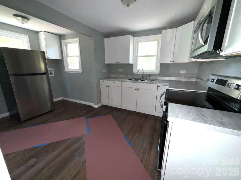 1010 A-B Tennessee Street, Kannapolis, NC 28083.  MLS# CAR4251634, YatesRealty ID 3635. 