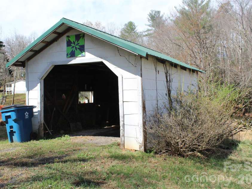 113 Williams Way, Morganton, NC 28655.  MLS# CAR4343952, YatesRealty ID 3635. 