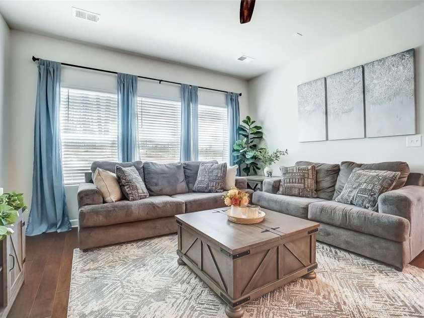 4337 Duplin Drive, Charlotte, NC 28214.  MLS# CAR4238674, YatesRealty ID 3635. 