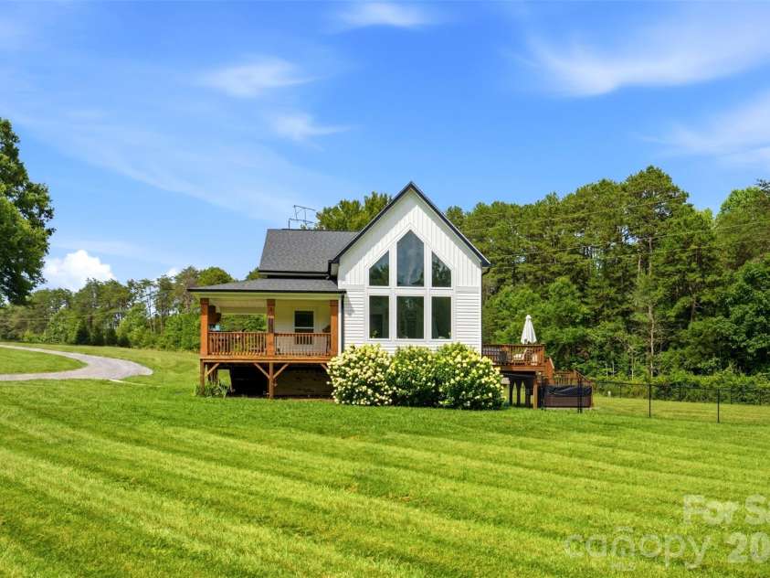 2399 Blackburn Bridge Road, Maiden, NC 28650.  MLS# CAR4399764, YatesRealty ID 36350. 