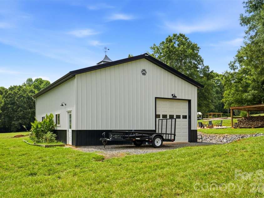 2399 Blackburn Bridge Road, Maiden, NC 28650.  MLS# CAR4399764, YatesRealty ID 36350. 