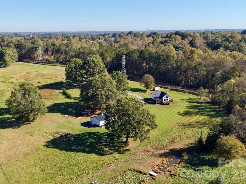 2399 Blackburn Bridge Road, Maiden, NC 28650.  MLS# CAR4399764, YatesRealty ID 36350. 