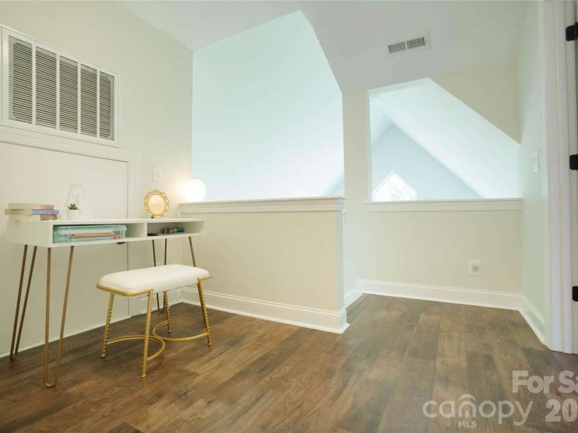 2399 Blackburn Bridge Road, Maiden, NC 28650.  MLS# CAR4399764, YatesRealty ID 36350. Upstairs loft
