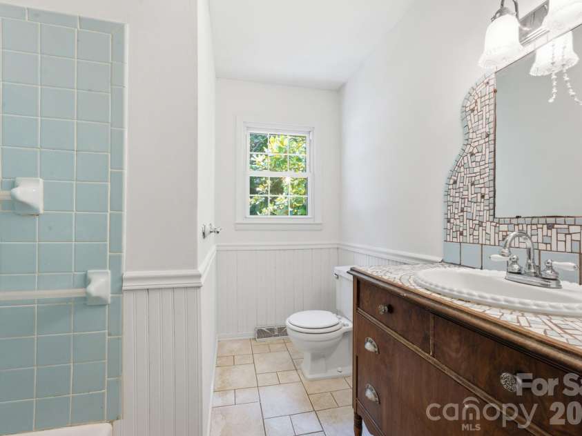 167 Pauline Avenue, Franklin, NC 28734.  MLS# CAR4396466, YatesRealty ID 36351. 
