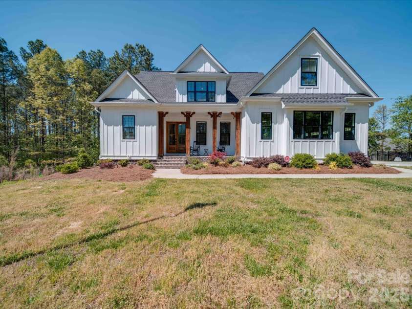 4588 Rinaldo Road, York, SC 29745.  MLS# CAR4399337, YatesRealty ID 36354. 