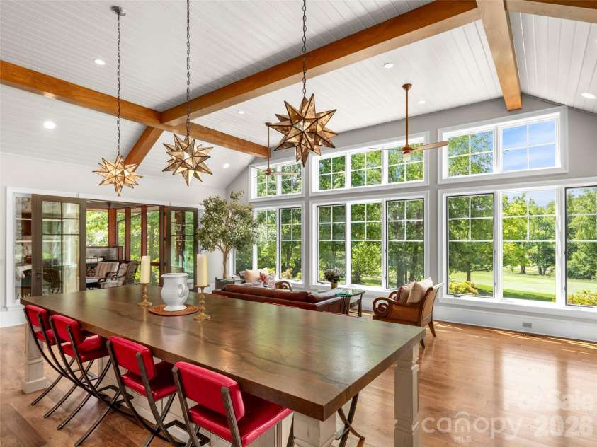 334 Walnut Valley Parkway, Arden, NC 28704.  MLS# CAR4383245, YatesRealty ID 36357. 