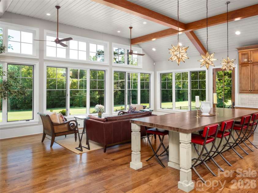 334 Walnut Valley Parkway, Arden, NC 28704.  MLS# CAR4383245, YatesRealty ID 36357. 