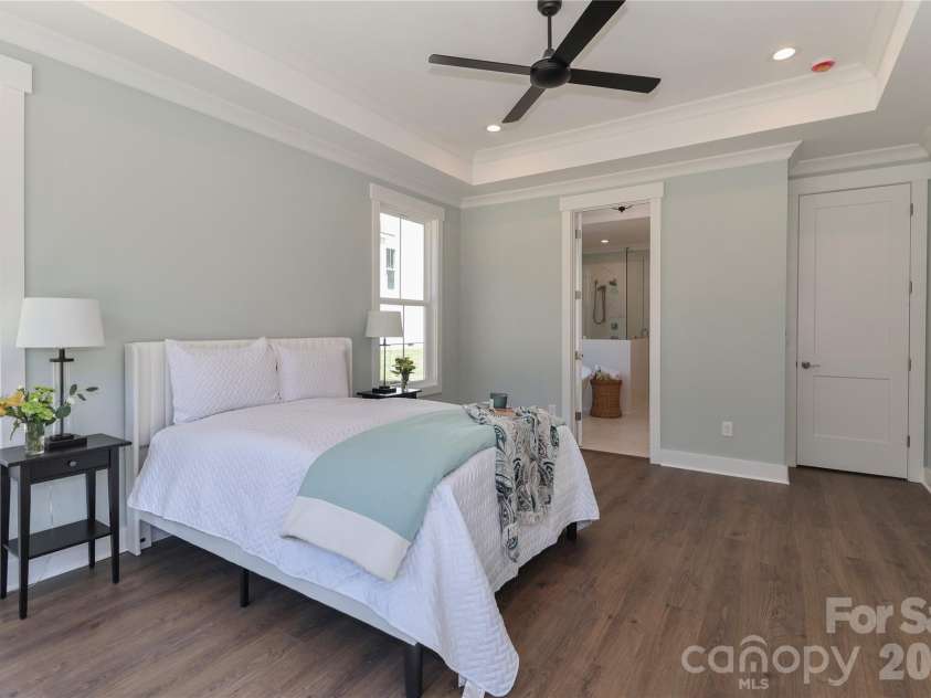 4265 Candlewood Drive, Sherrills Ford, NC 28673.  MLS# CAR4350411, YatesRealty ID 3636. 