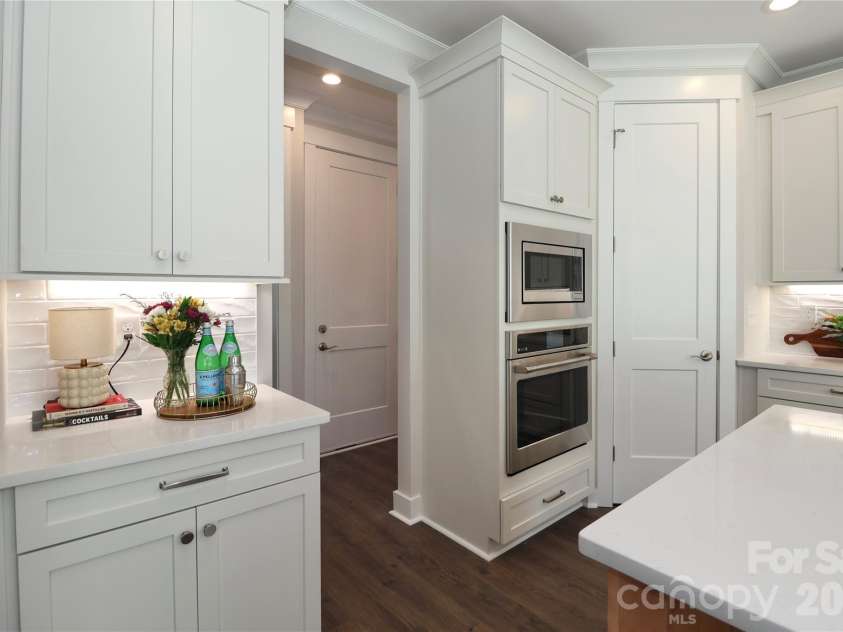 4265 Candlewood Drive, Sherrills Ford, NC 28673.  MLS# CAR4350411, YatesRealty ID 3636. Stylish, functional layout blending beauty & everyday convenience.