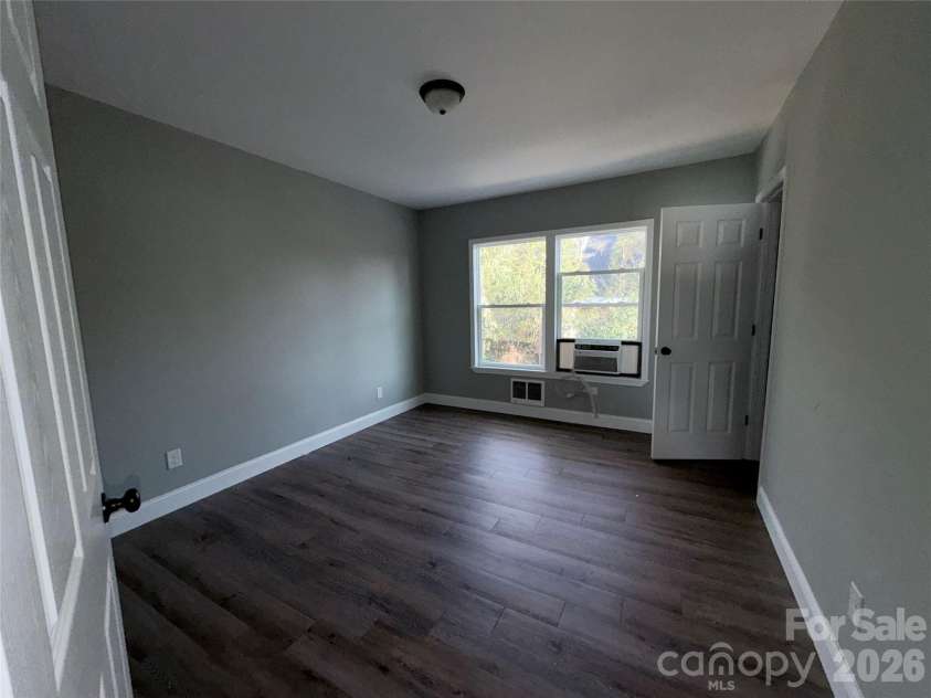 80-81 Academy Avenue, Concord, NC 28025.  MLS# CAR4251625, YatesRealty ID 3636. 