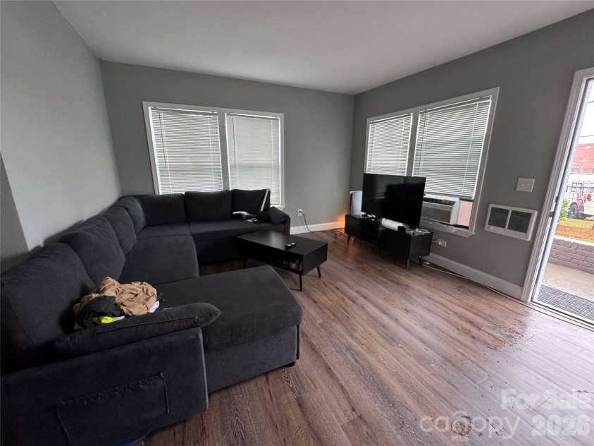 80-81 Academy Avenue, Concord, NC 28025.  MLS# CAR4251625, YatesRealty ID 3636. 