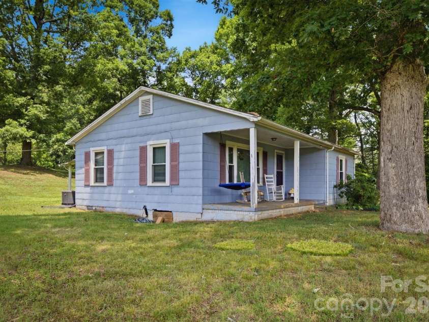 3769 Cameron Place, Hudson, NC 28638.  MLS# CAR4401629, YatesRealty ID 36361. 