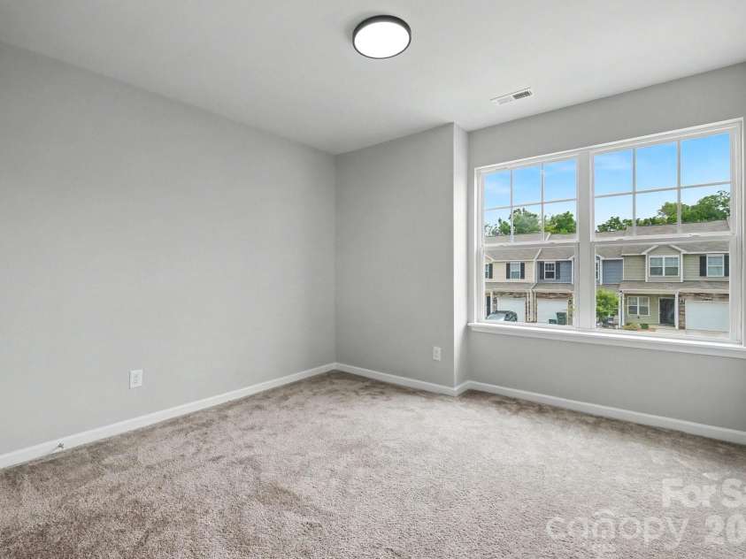 6411 Revolutionary Trail, Charlotte, NC 28217.  MLS# CAR4398604, YatesRealty ID 36362. 