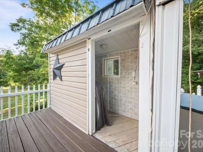 4690 Celia Creek Road, Lenoir, NC 28645.  MLS# CAR4401780, YatesRealty ID 36363. 