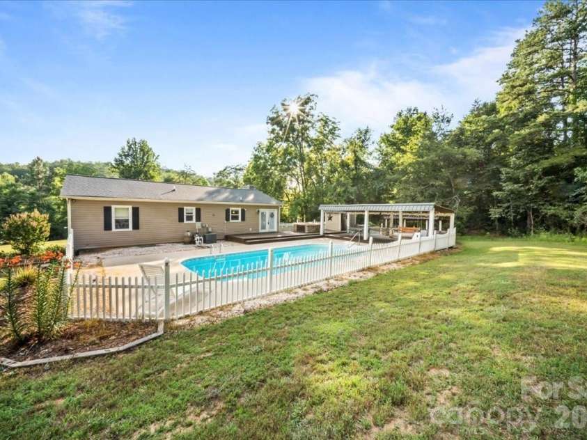 4690 Celia Creek Road, Lenoir, NC 28645.  MLS# CAR4401780, YatesRealty ID 36363. 