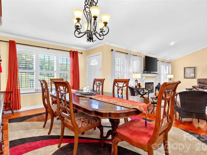 1174 Dale Road, Spruce Pine, NC 28777.  MLS# CAR4400833, YatesRealty ID 36364. 