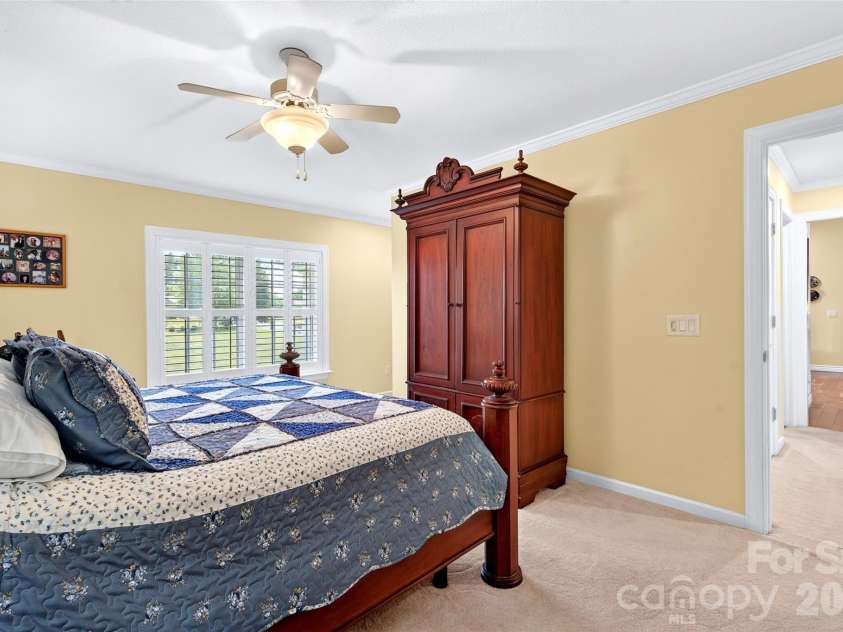 1174 Dale Road, Spruce Pine, NC 28777.  MLS# CAR4400833, YatesRealty ID 36364. 