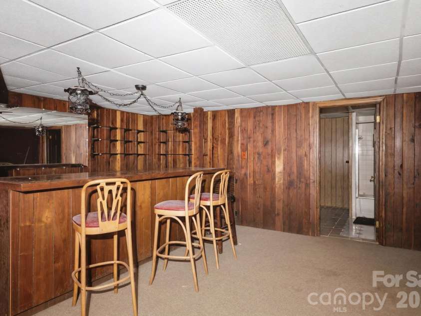 108 Augusta Drive, Statesville, NC 28625.  MLS# CAR4402103, YatesRealty ID 36365. Virtually Edited